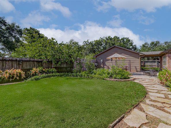 415 Hamden Court, Katy TX 77450
