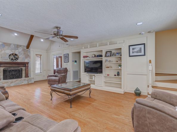 415 Hamden Court, Katy TX 77450