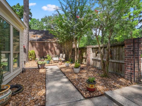 55 Bitterwood Circle, Spring TX 77381