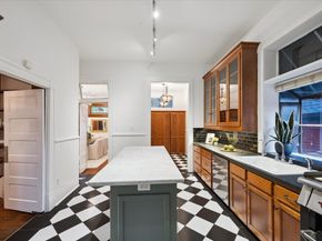 1011 Heights Boulevard, Houston TX 77008