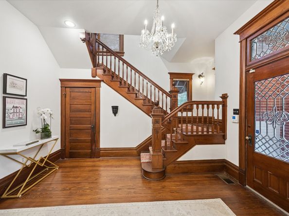 1011 Heights Boulevard, Houston TX 77008