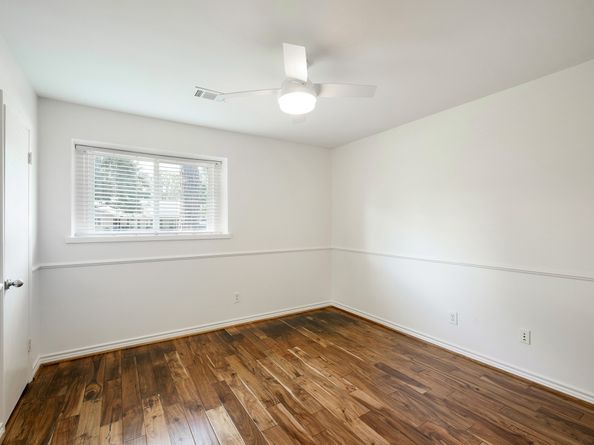 9780 Cedardale Drive, Houston TX 77055