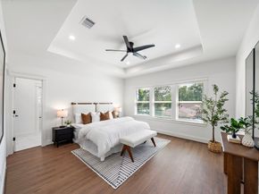 1501 De Soto Street 6132, Houston TX 77091