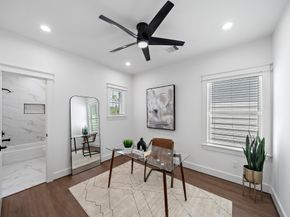 1501 De Soto Street 6132, Houston TX 77091