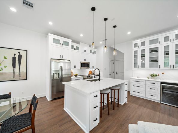 1501 De Soto Street 6132, Houston TX 77091