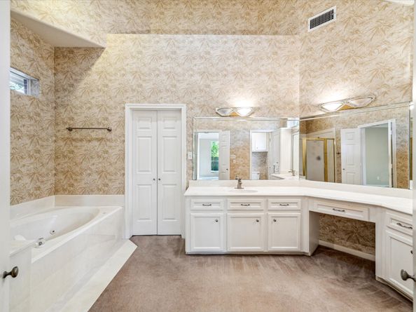 5610 Lofty Magnolia Court, Kingwood TX 77345