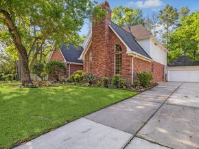 5610 Lofty Magnolia Court, Kingwood TX 77345