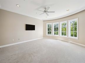 10911 Kemwood Drive, Hunters Creek Village TX 77024