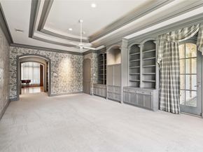 10911 Kemwood Drive, Hunters Creek Village TX 77024