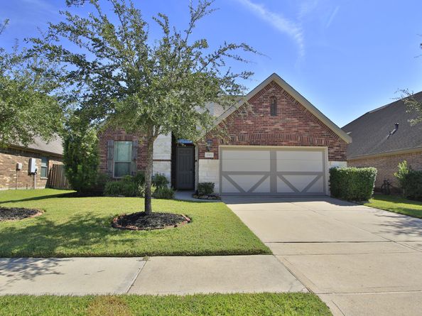 17902 Logans Pine Drive, Tomball TX 77377