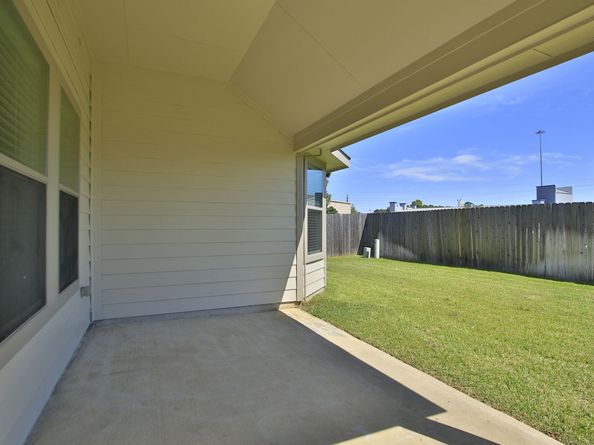 17902 Logans Pine Drive, Tomball TX 77377