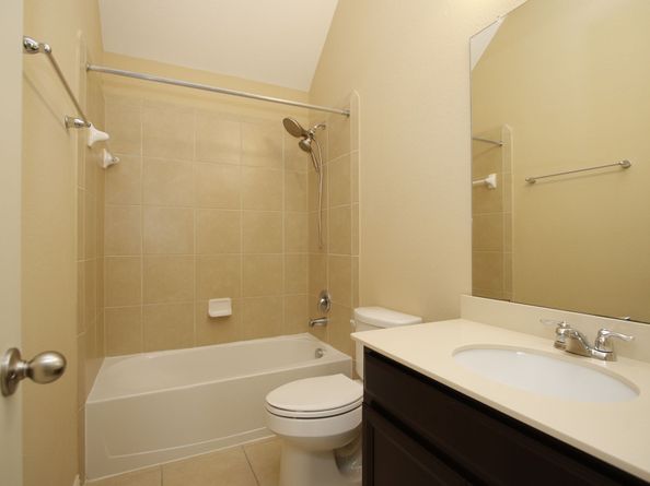 17902 Logans Pine Drive, Tomball TX 77377