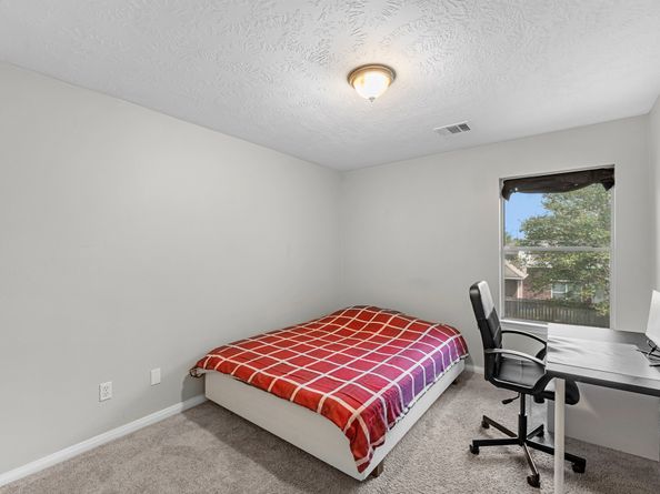 5942 Crestford Park Lane, Houston TX 77084