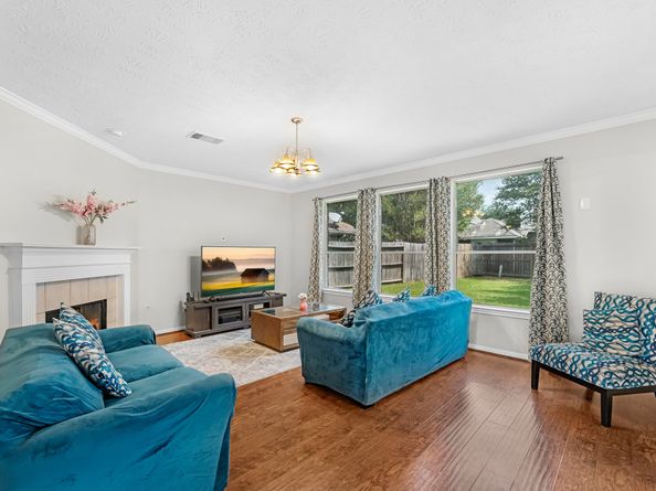 5942 Crestford Park Lane, Houston TX 77084