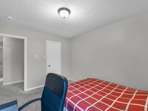 5942 Crestford Park Lane, Houston TX 77084