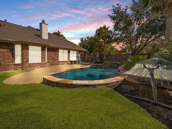 12703 Songhollow Drive, Tomball TX 77377