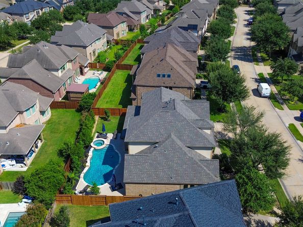 18810 N Blanco Bend Drive, Cypress TX 77433