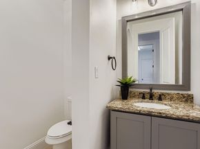 6 Freestone Stream Place, The Woodlands TX 77389