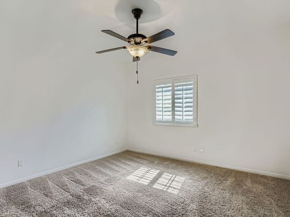 6 Freestone Stream Place, The Woodlands TX 77389