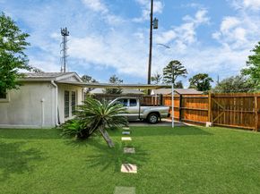 530 Westshire Drive, Houston TX 77013