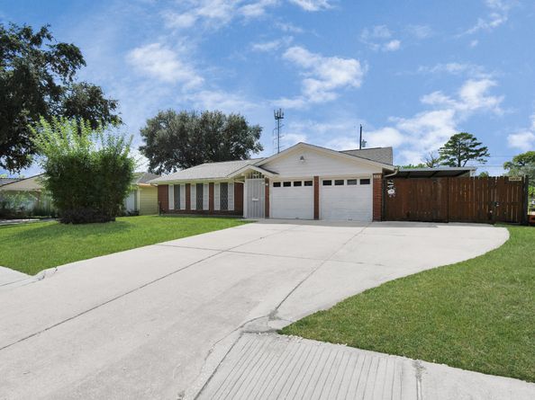 530 Westshire Drive, Houston TX 77013