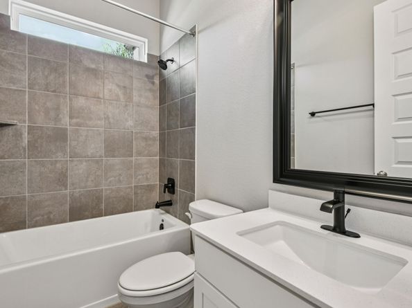 3208 Millwork Street, Houston TX 77080