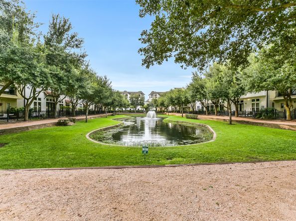 10924 Wrenwood Park, Houston TX 77043