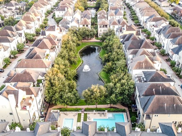 10924 Wrenwood Park, Houston TX 77043