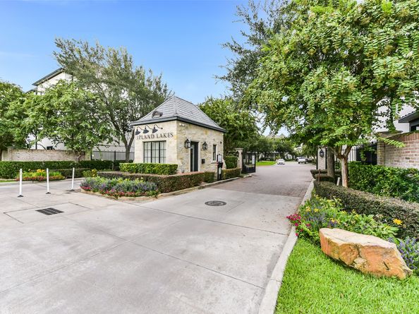 10924 Wrenwood Park, Houston TX 77043