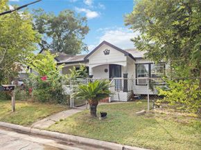 5119 Terry Street, Houston TX 77009