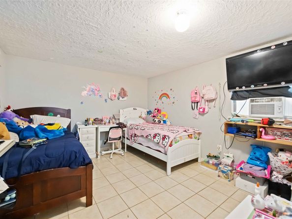 5119 Terry Street, Houston TX 77009