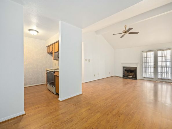 10211 Sugar Branch Drive 436, Houston TX 77036