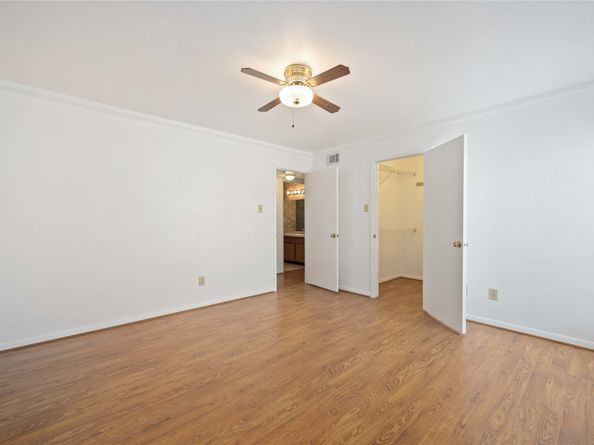 10211 Sugar Branch Drive 436, Houston TX 77036