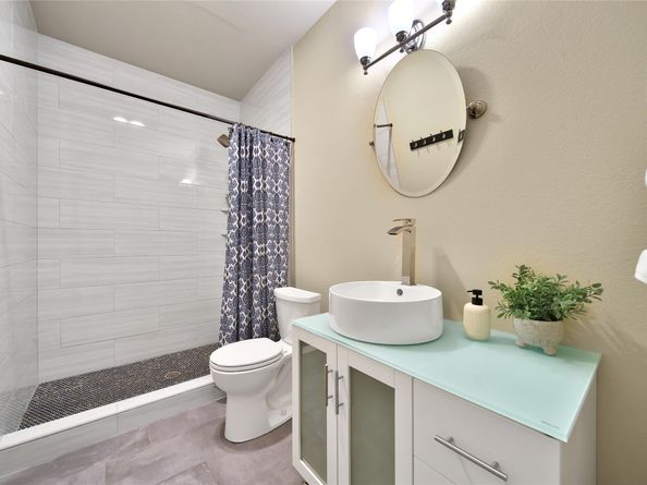 3211 Sunny Knoll Court, Houston TX 77339