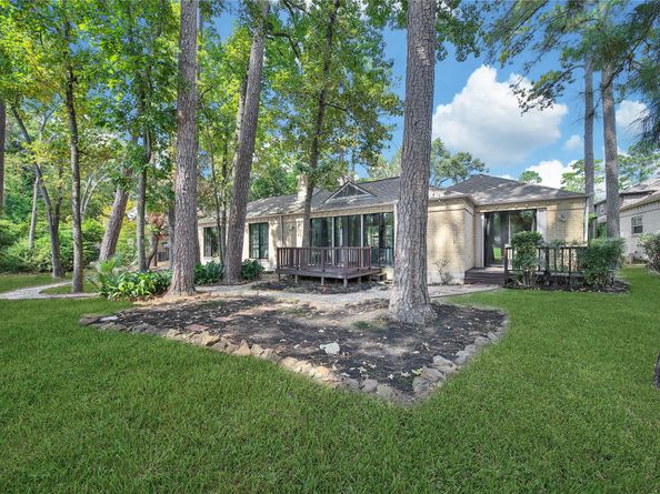 3211 Sunny Knoll Court, Houston TX 77339