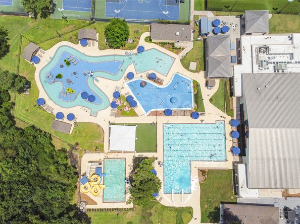 3211 Sunny Knoll Court, Houston TX 77339