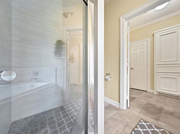 3211 Sunny Knoll Court, Houston TX 77339