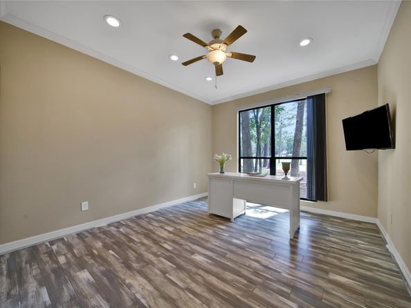 3211 Sunny Knoll Court, Houston TX 77339