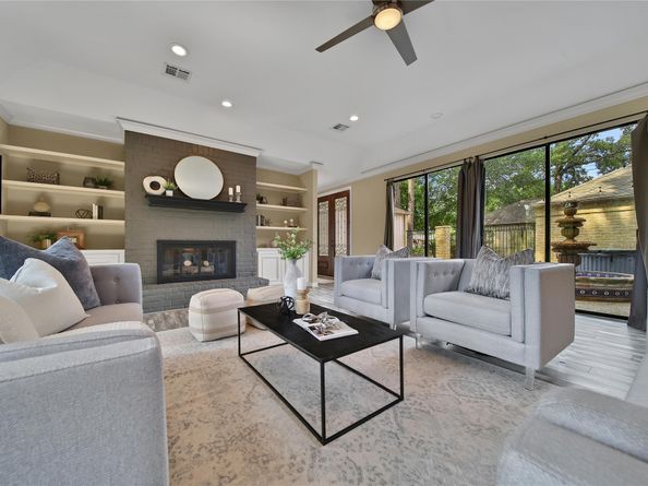 3211 Sunny Knoll Court, Houston TX 77339