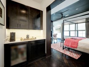 2521 Westgate Drive, Houston TX 77019