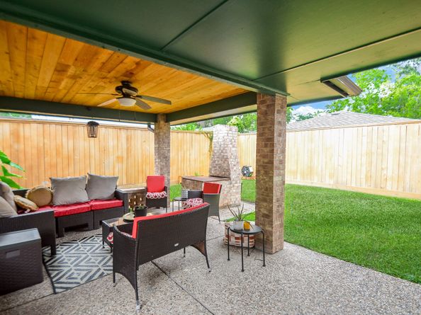 4315 Fernwood Drive, Houston TX 77021