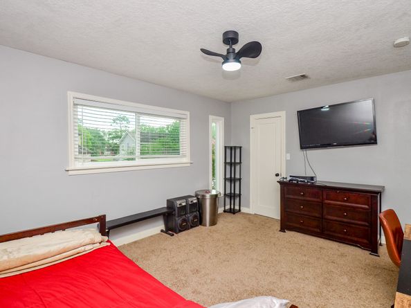 4315 Fernwood Drive, Houston TX 77021
