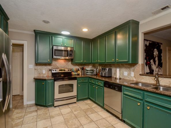 4315 Fernwood Drive, Houston TX 77021