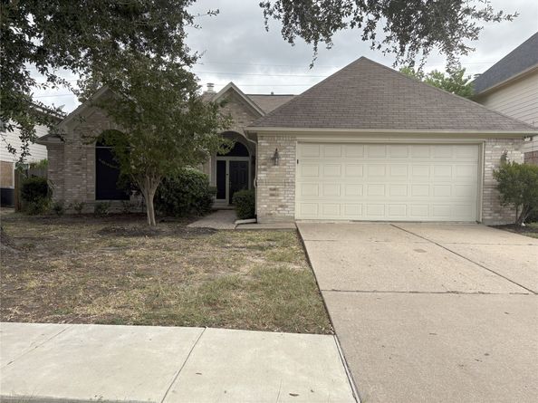 2230 Laurel Oaks Drive, Houston TX 77014