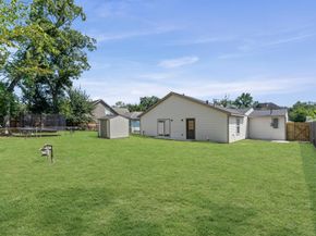 1818 Nina Lee Lane, Houston TX 77018