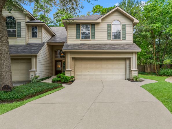 15 Bellisima Court, The Woodlands TX 77384