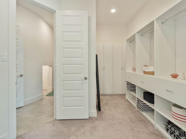26915 Southwick Valley Lane, The Woodlands TX 77389