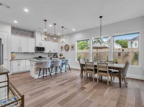 7720 N Fall Run Crossing, Houston TX 77055