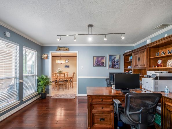12227 Moorcreek Drive, Houston TX 77070
