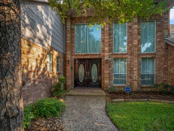 12227 Moorcreek Drive, Houston TX 77070